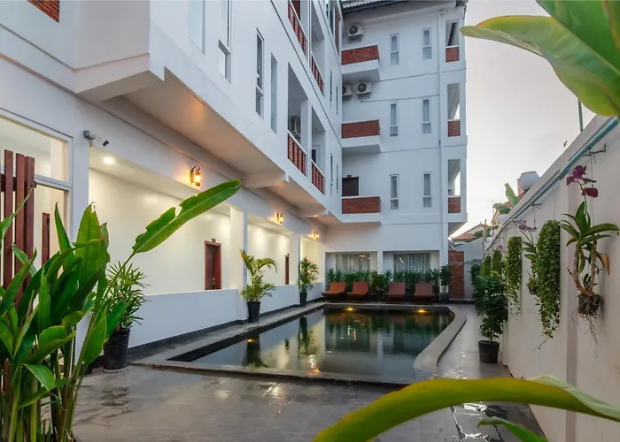 Golden Sanctuary Boutique Hotel